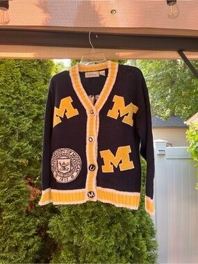 Vintage BellePointe University of Michigan Wolverines Cardigan Sweater Medium
